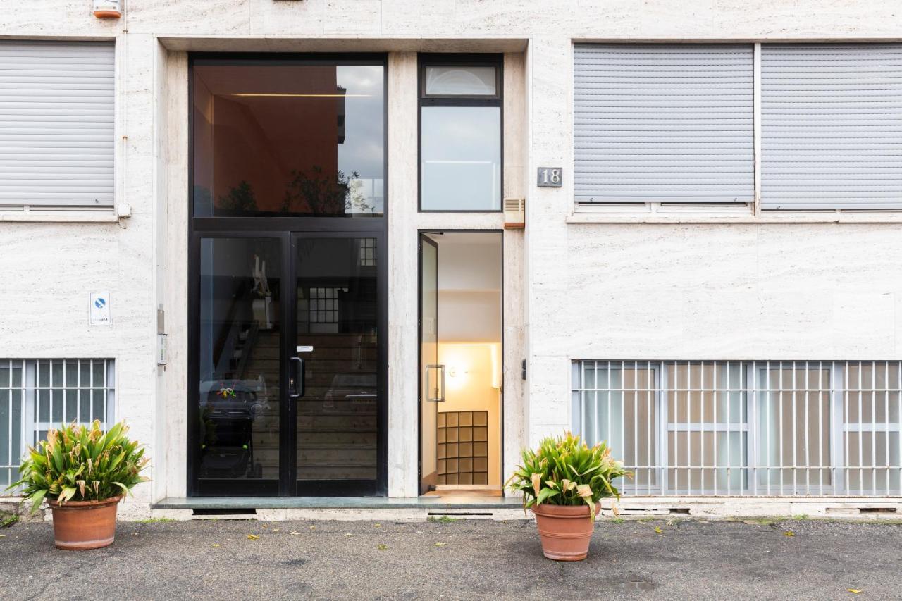Milan Design Flats Διαμέρισμα Εξωτερικό φωτογραφία